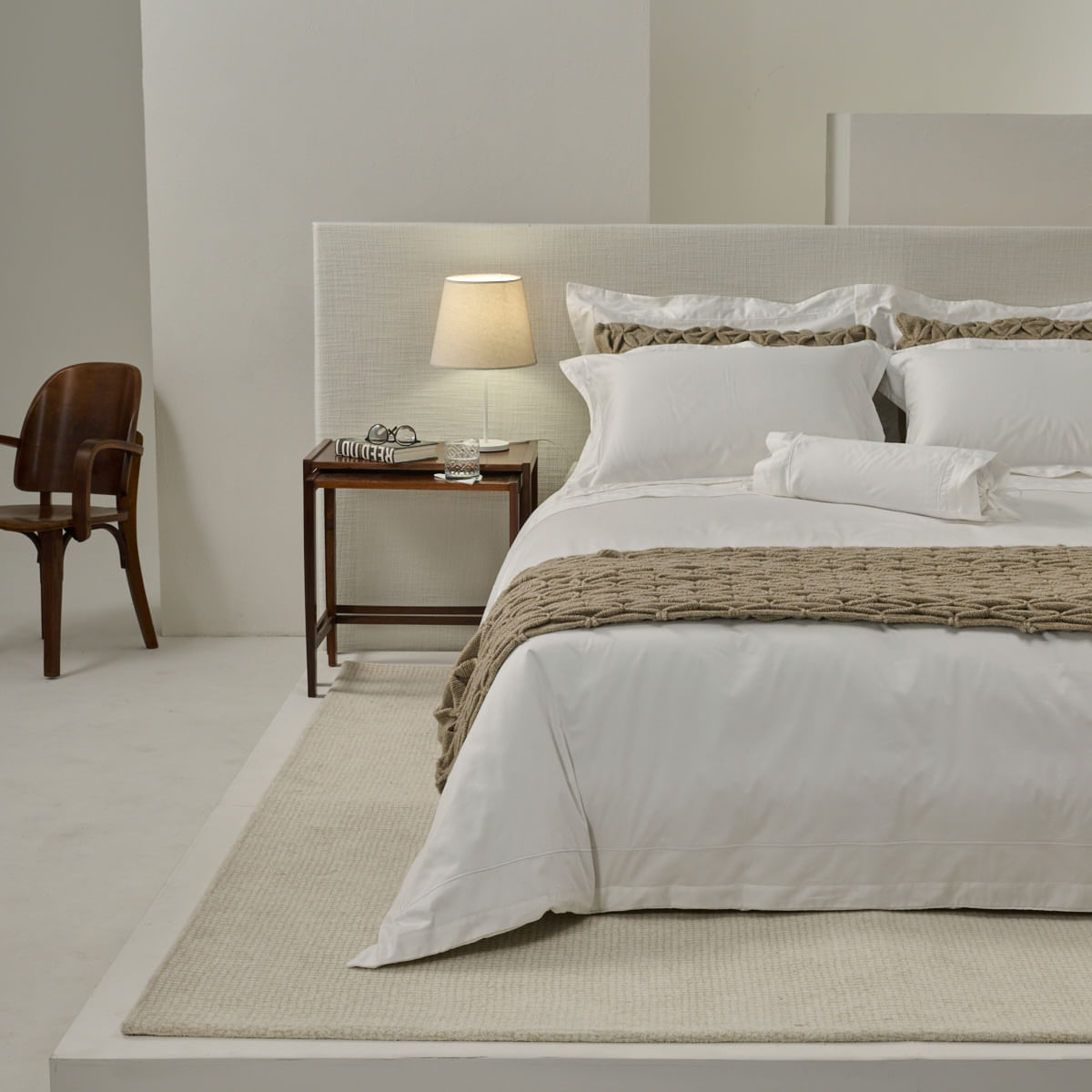 01 15 0020 Peseira Tricot Origami Linho 001